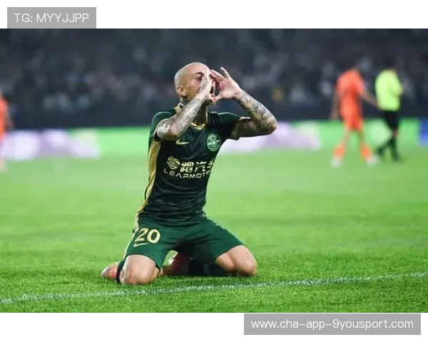 夏窗爆冷：球迷一战成名，搅动转会市场