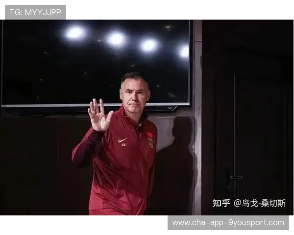 中国女足主帅怒斥外界：不要再黑我们